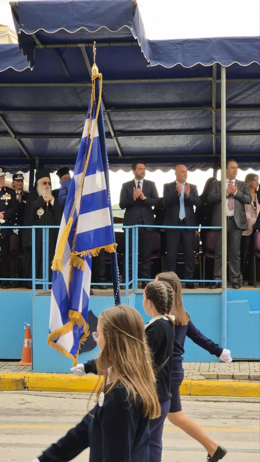 Ο Τάσος Μπαρτζώκας εκπρόσωπος της Βουλής στους εορτασμούς της 28ης Οκτωβρίου στη Βέροια