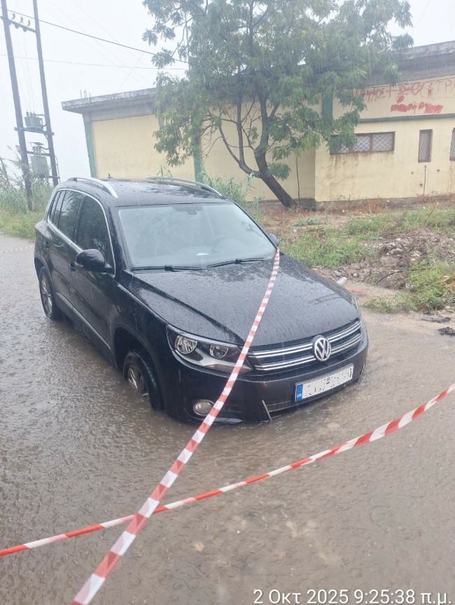 Πλημμύρισαν οι δρόμοι στο Αιτωλικό