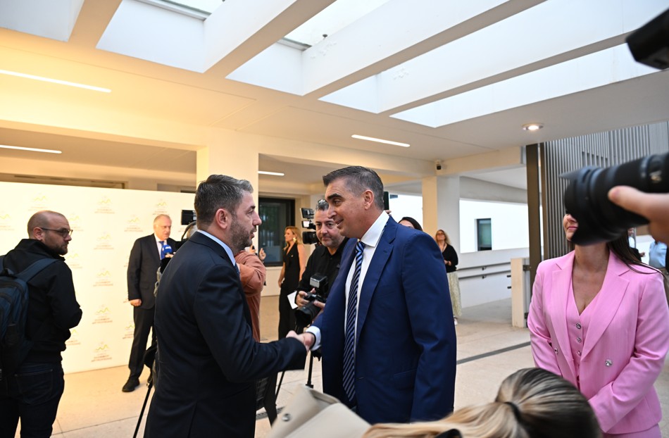 Ανδρουλάκης