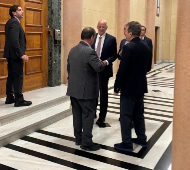 Γεωργιάδης: Μόνο αν ήμουν στη ΜΕΘ δεν θα ερχόμουν στη Βουλή για δική μου τροπολογία 