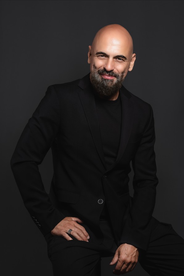 «Συμπόσιον» του Δημήτρη Μαραμή στις Αρχάνες Ηρακλείου