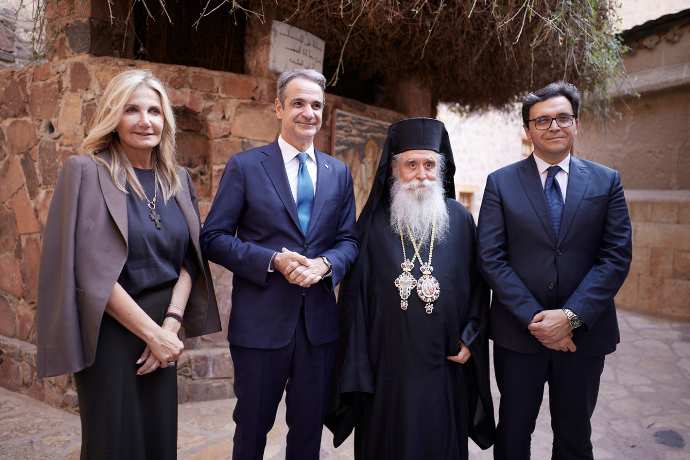 Στην ενθρόνιση του νέου Αρχιεπισκόπου Σινά ο Πρωθυπουργός