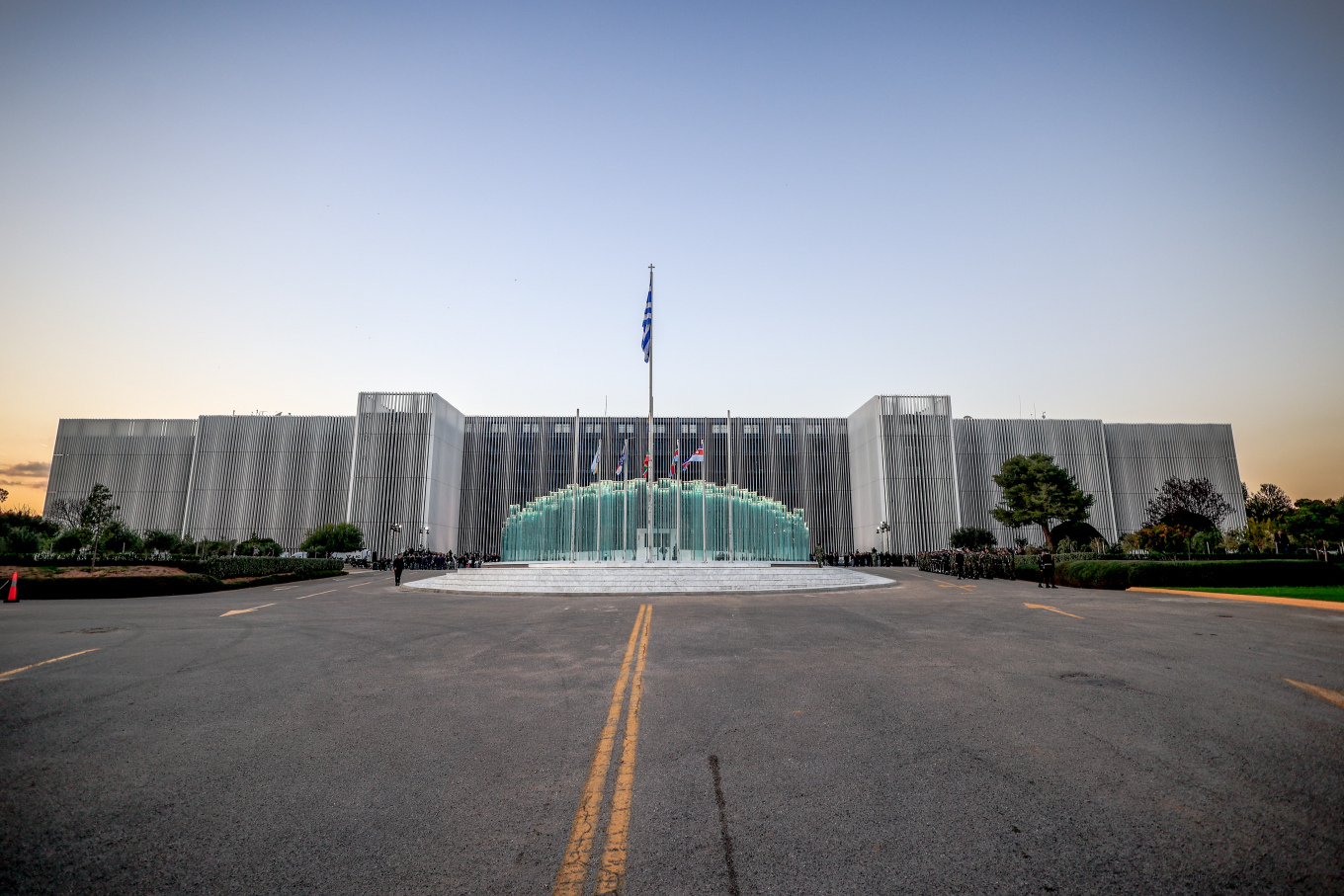νέα πρόσοψη υπουργείο Εθνικής Άμυνας
