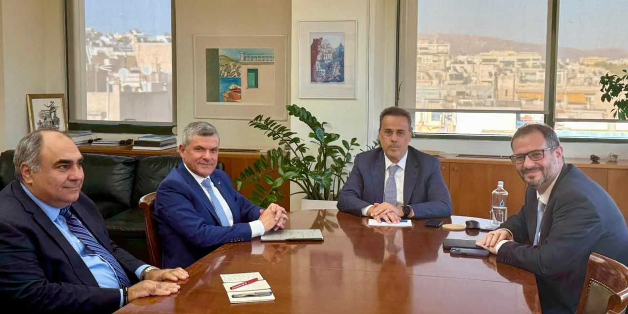 Παπασταύρου και Παπαναστασίου συζήτησαν για τα επόμενα βήματα για το καλώδιο Ελλάδας-Κύπρου