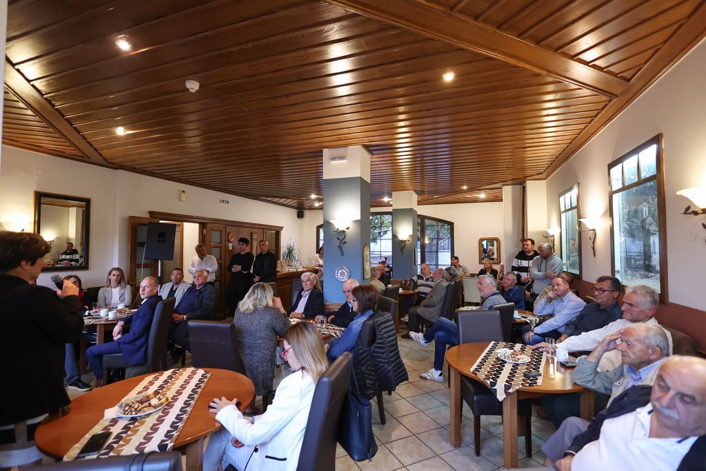 Ν.Δ.: Επίσκεψη του Κώστα Σκρέκα στο Καρπενήσι