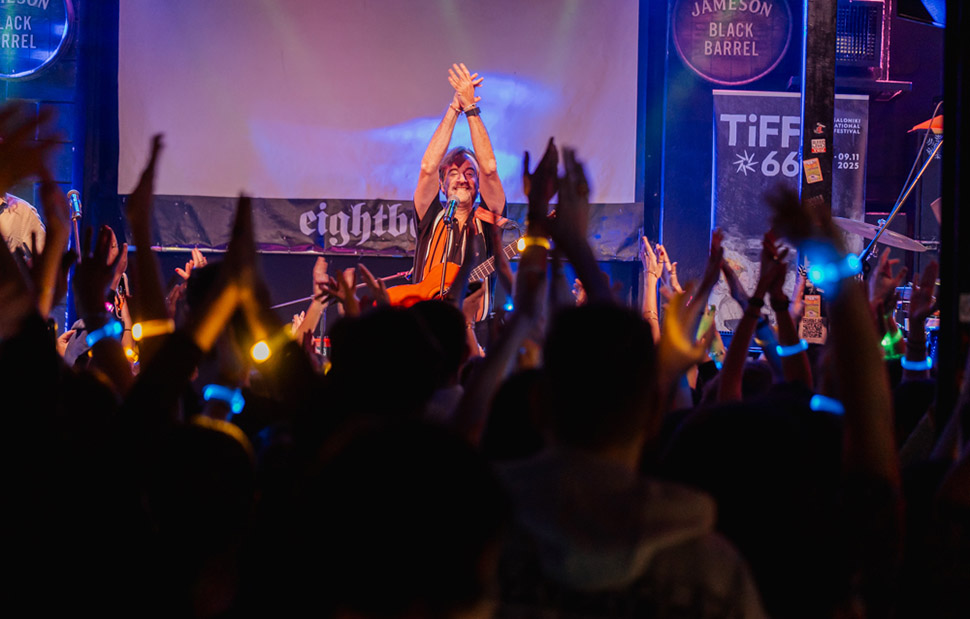 Ο κόσμος διασκεδάζει στο live powered by ΟΠΑΠ