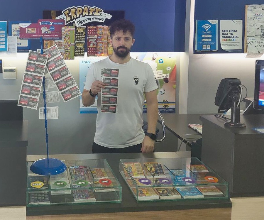 Βαγγέλης Μπέλλος, ιδιοκτήτης καταστήματος ΟΠΑΠ στην οδό Δημαρχείου 30, στο Αιγάλεω