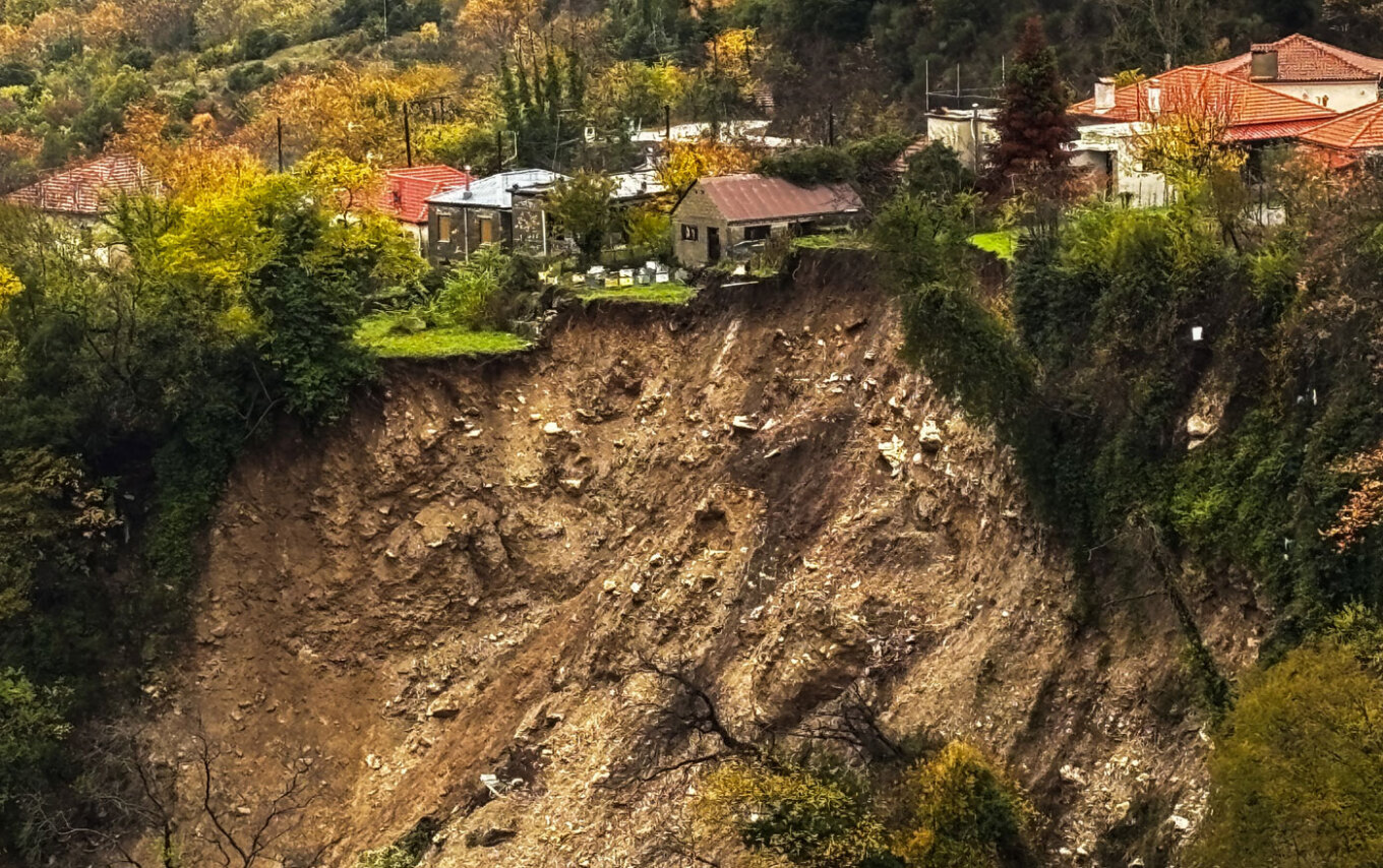 Τζουμέρκα: Μεγάλη ανησυχία για τις κατολισθήσεις