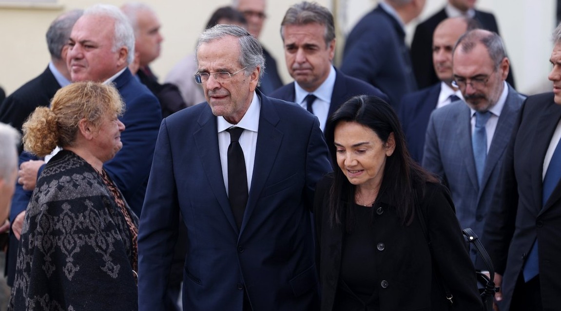 To «τελευταίο αντίο» στον Δημήτρη Σταμάτη