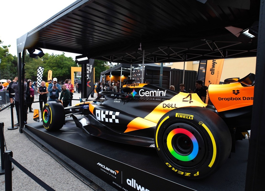  Το εντυπωσιακό showcar της McLaren F1 Team