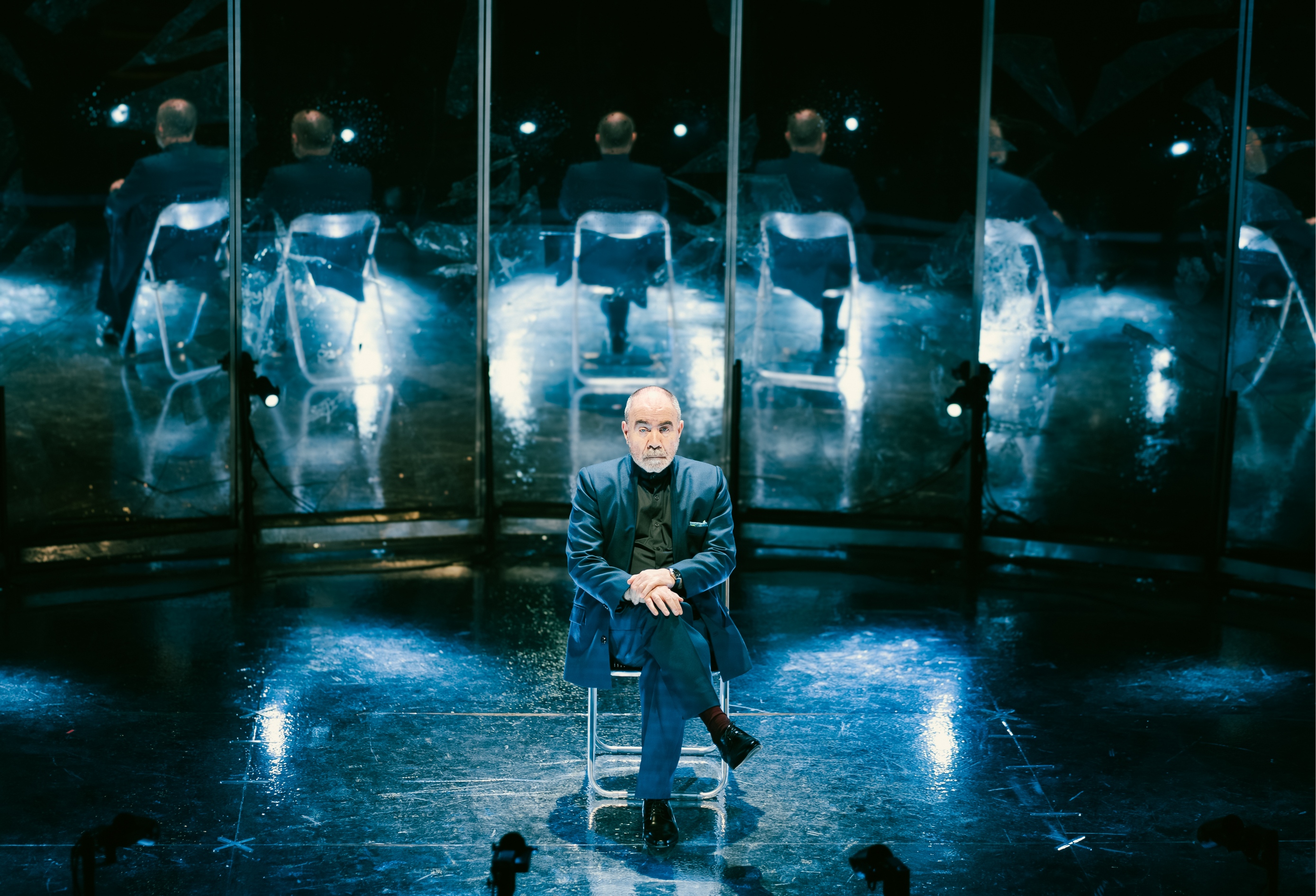 «Απόρρητο» στο Θέατρο Διάνα 