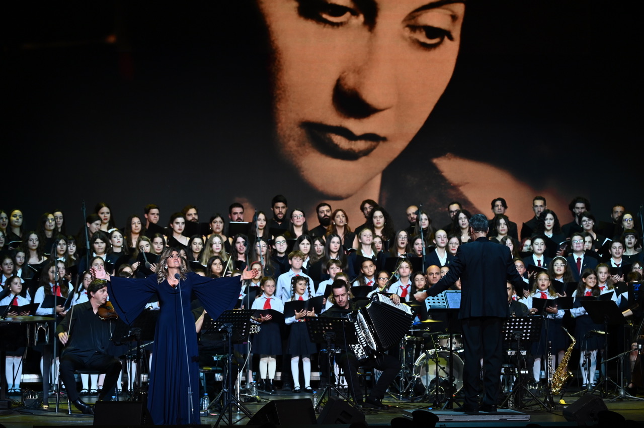 Σοφία Βέμπο – Η φωνή που νίκησε τον φασισμό