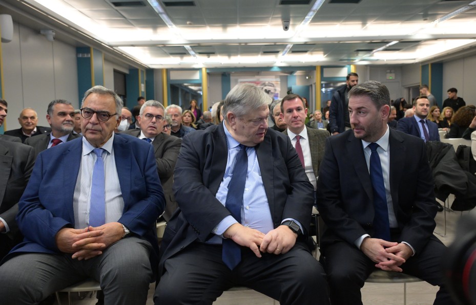 Ανδρουλάκης: «Συνταγματική Αναθεώρηση: Περισσότερη, δικαιότερη και καλύτερα οργανωμένη δημοκρατία»