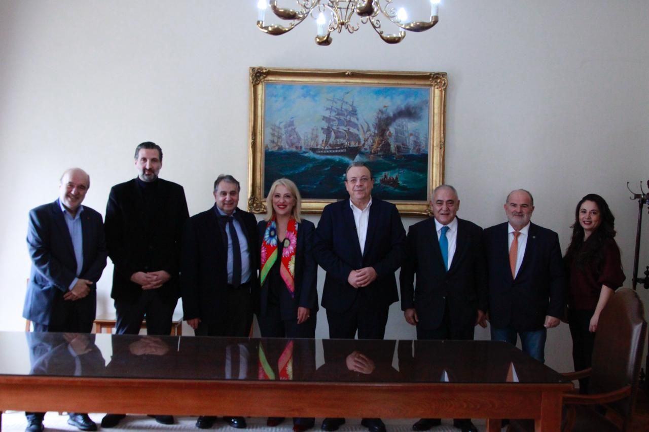 Περιοδεία και συναντήσεις του Σωκράτη Φάμελλου στον Πειραιά