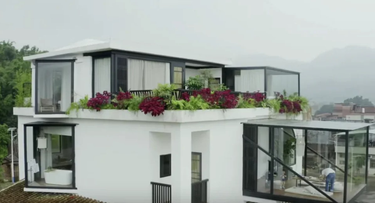 Φίλες αγόρασαν σπίτι αξίας 1 εκατ. δολαρίων