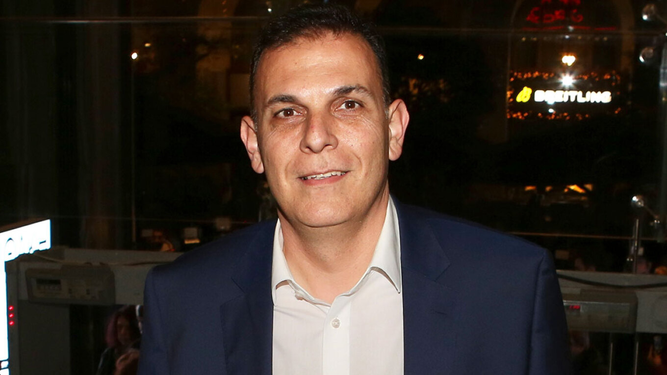 Ο Αλέξης Τσίπρας παρουσιάζει το βιβλίο του «Ιθάκη»