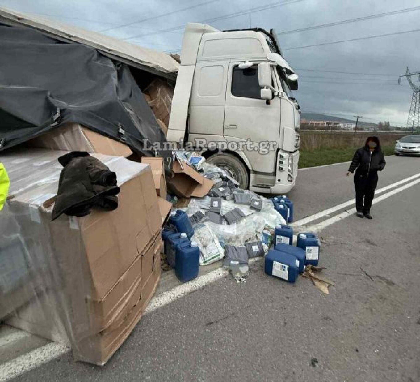 Τροχαίο με νταλίκα στη Θήβα
