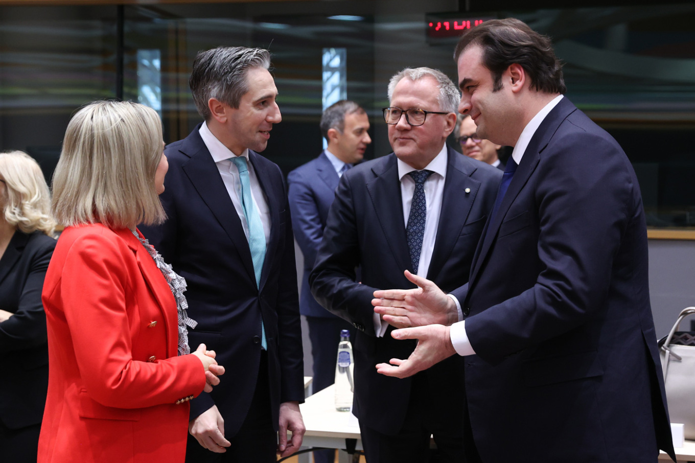 Όλο το παρασκήνιο από την ψηφοφορία στις Βρυξέλλες