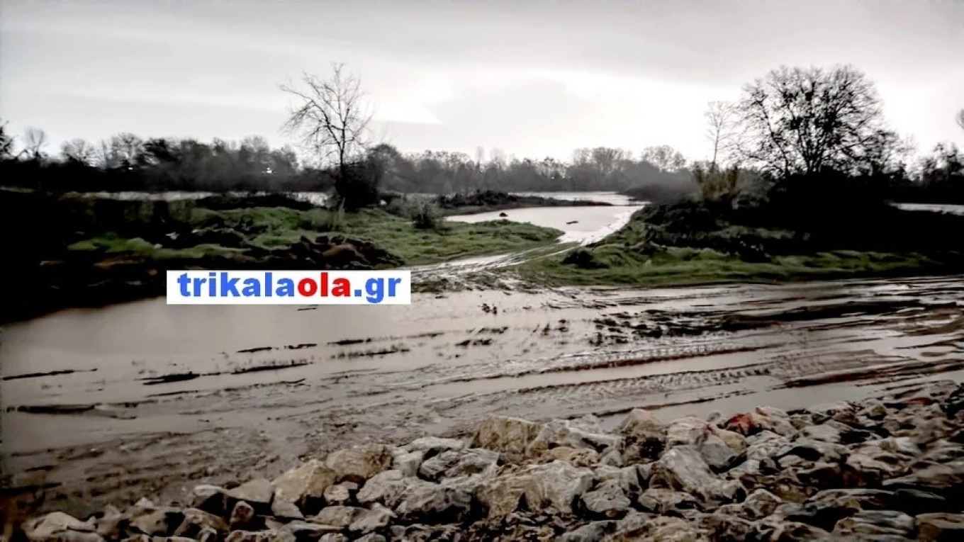 Υπερχείλισε ο Πηνειός