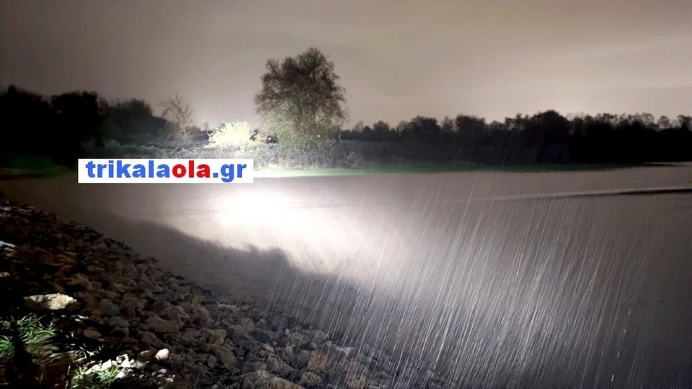 Υπερχείλισε ο Πηνειός