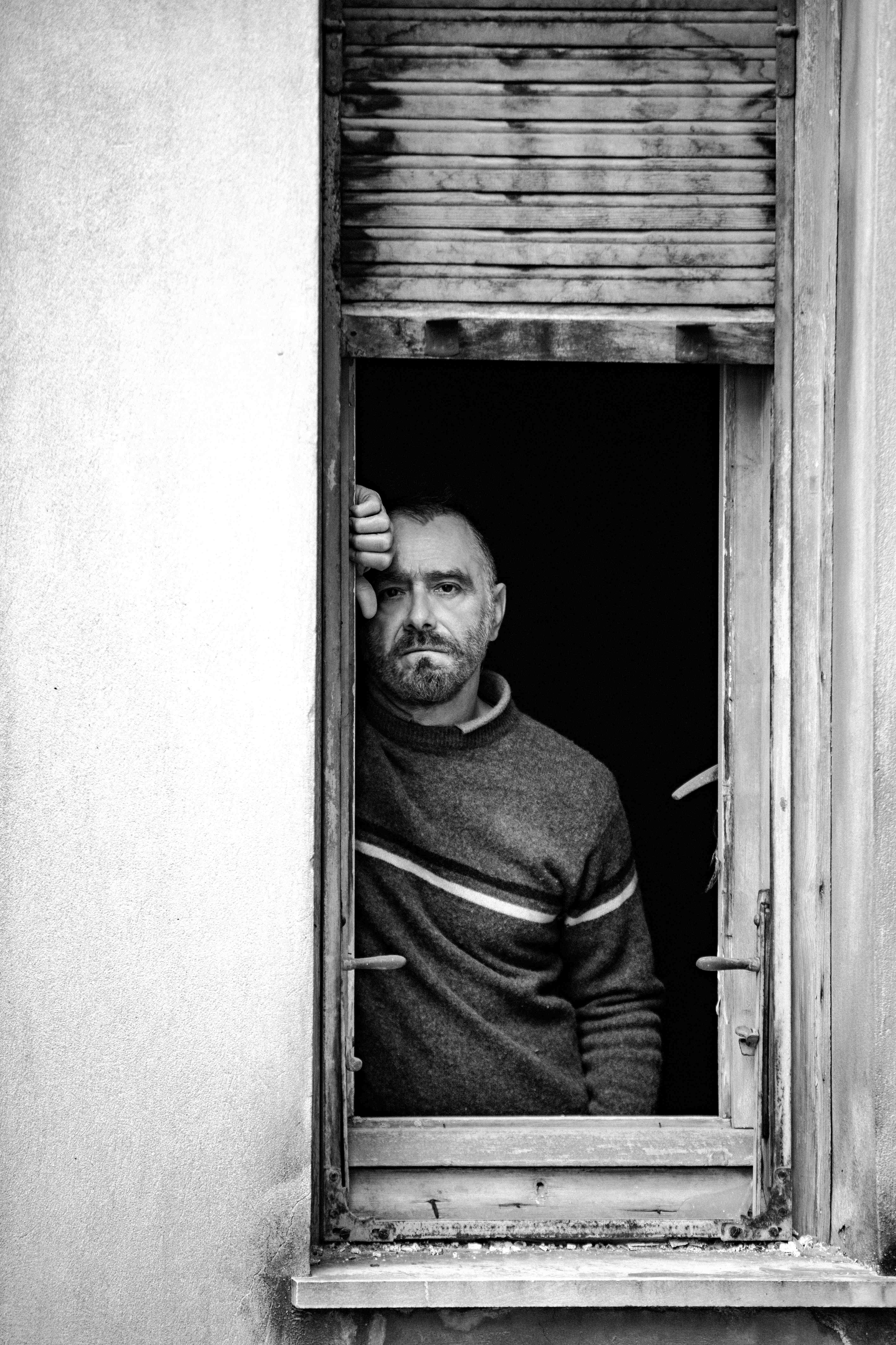 «Ο Κόσμος Είναι Ένας» στο Θέατρο Ολύμπια «Μαρία Κάλλας»