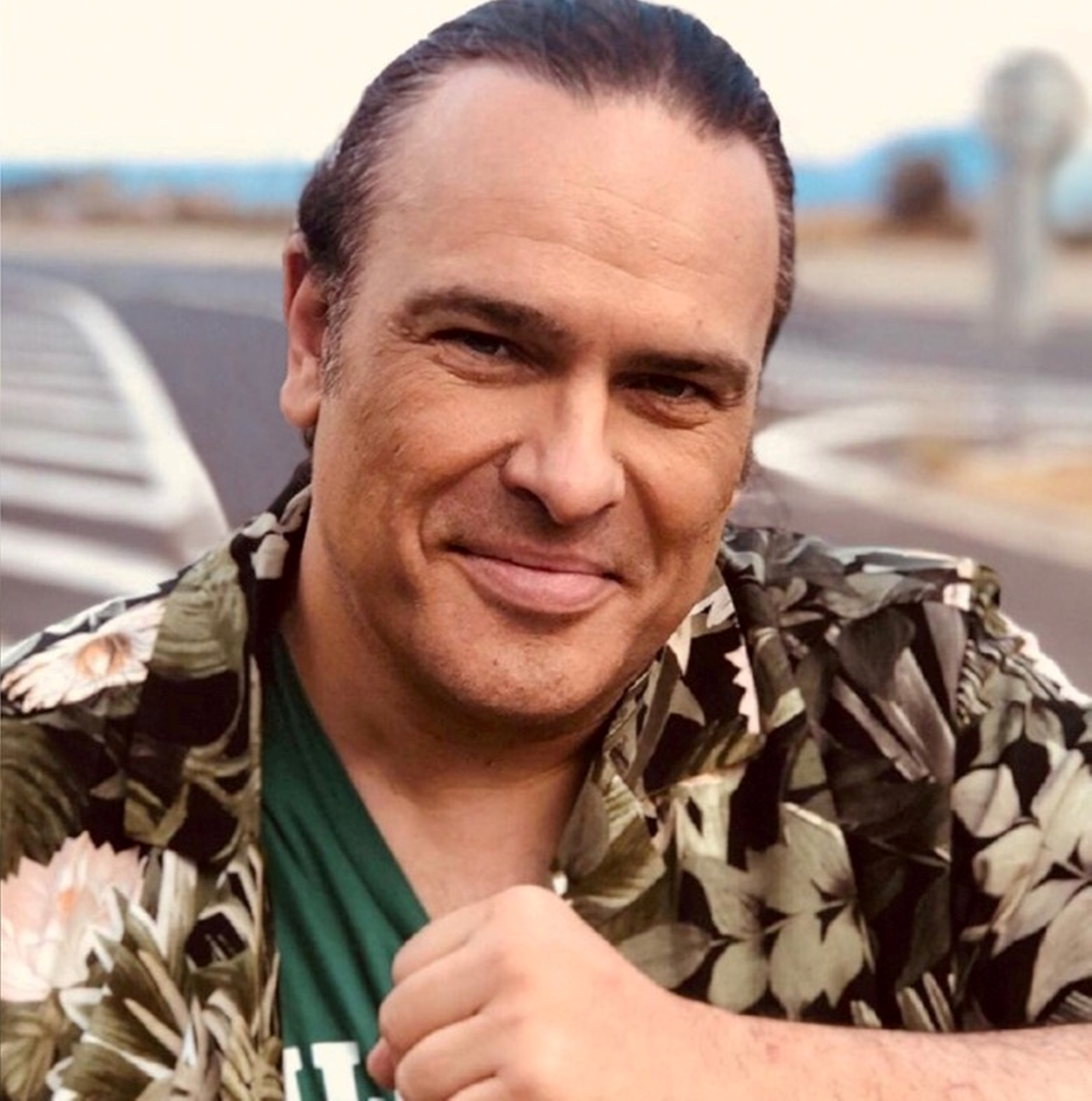 «Δύο επέτειοι, μία σκηνή»