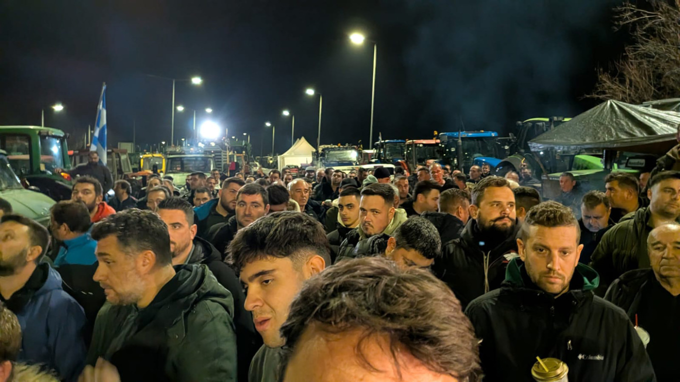 Στα άκρα η κόντρα αγροτών και Κυβέρνησης