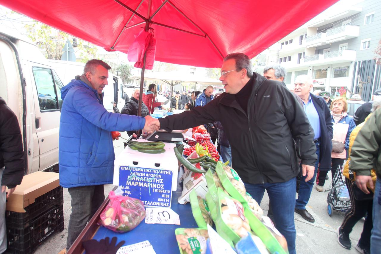 Φάμελλος: «Ο ΣΥΡΙΖΑ στηρίζει τον αγώνα των λαϊκών αγορών»