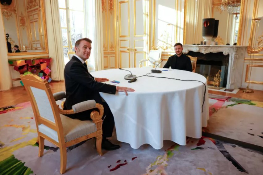 Τι συζήτησε ο Ζελένσκι με τον Μακρόν