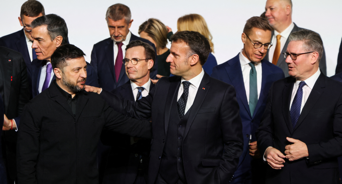 Ζελένσκι Μακρόν Στάρμερ Συμμαχία Προθύμων