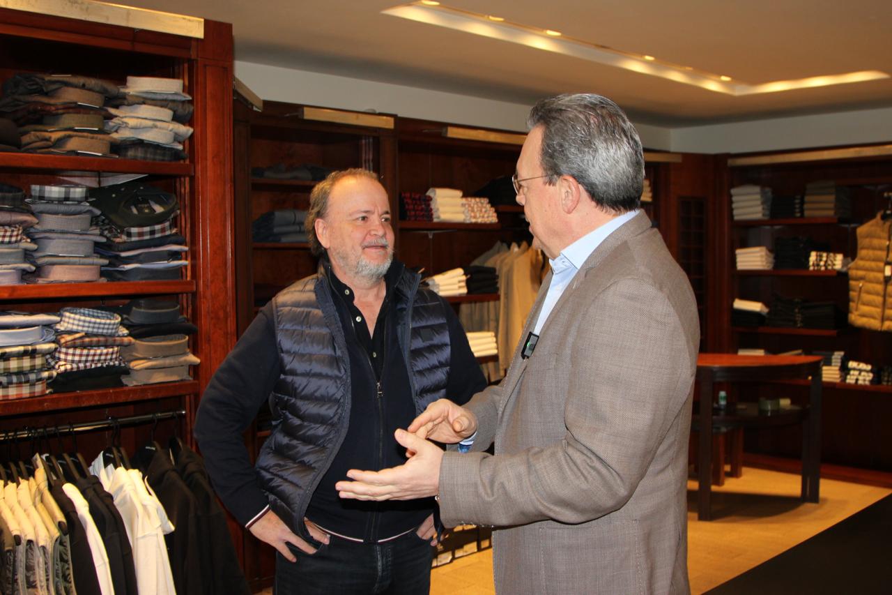 Περιοδεία του Φάμελλου στην αγορά του Παγκρατίου