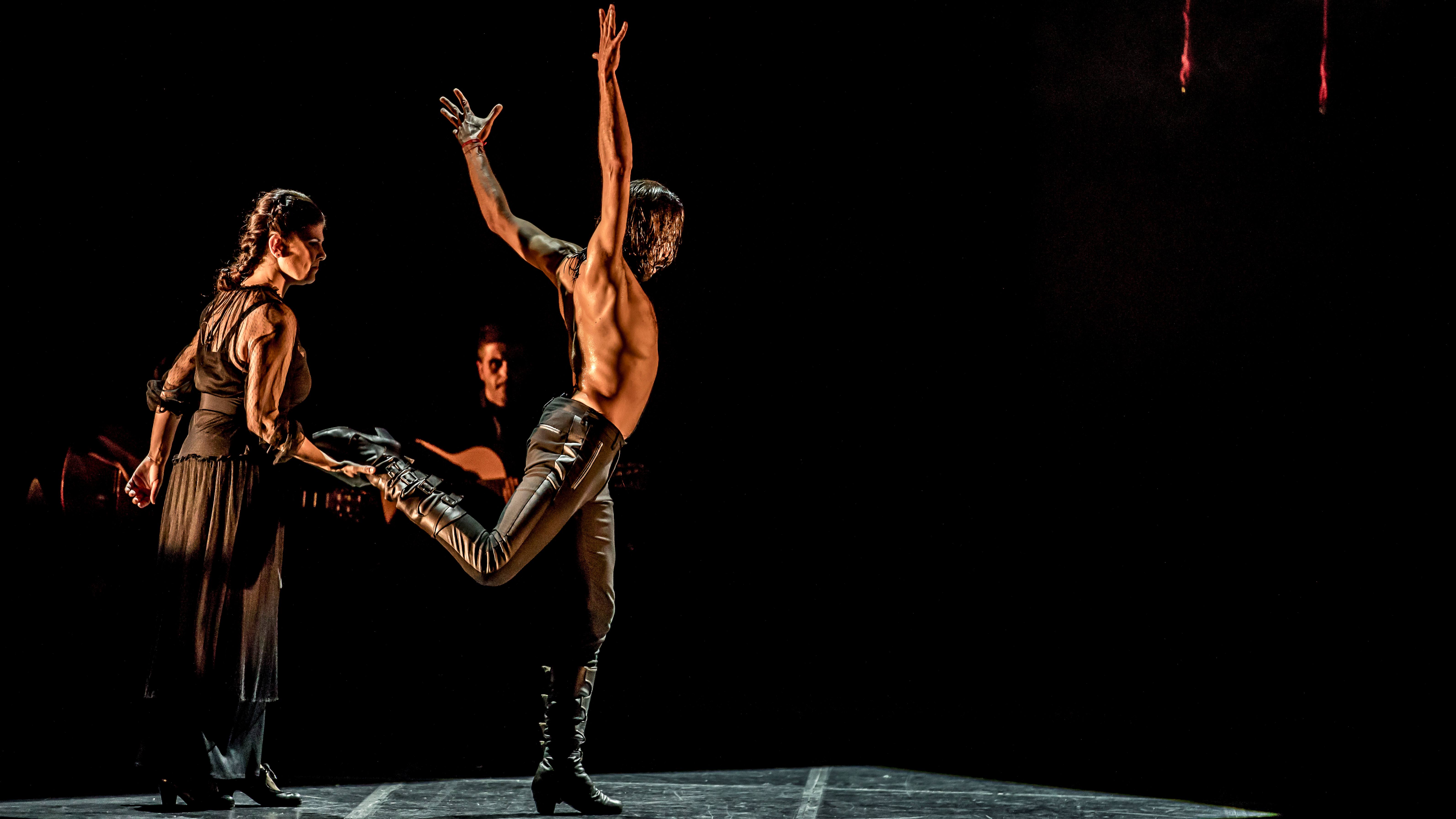 ​ Edit media   ​