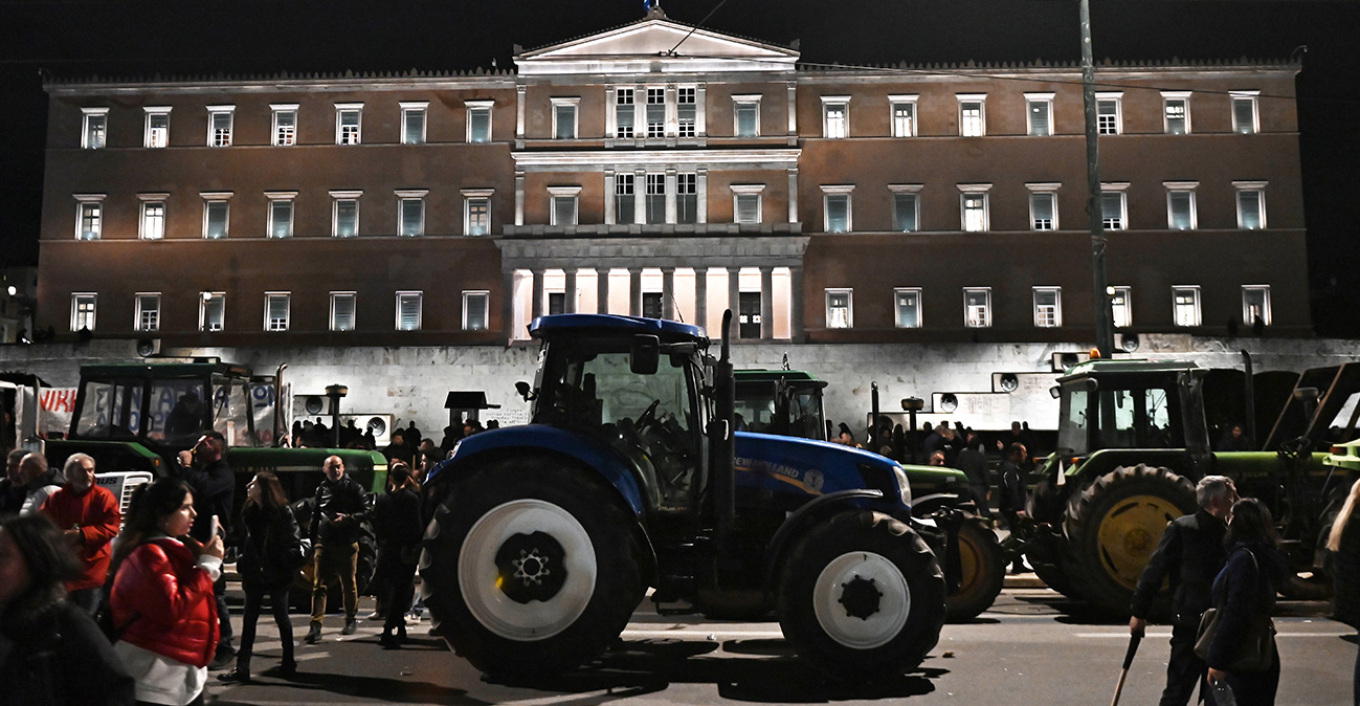 Στο Σύνταγμα θα διανυκτερεύσουν οι αγρότες