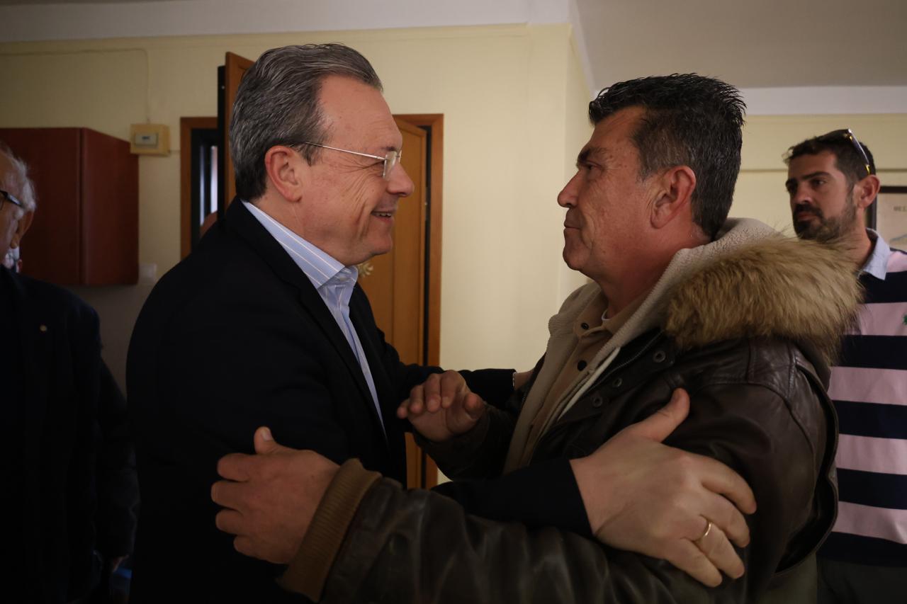 Κ. Πιερρακάκης: Η κρίση βρίσκει την Ελλάδα πολύ πιο ισχυρή -Χρειαζόμαστε μοντέλο δωδεκάμηνου τουρισμού ώστε να αξιοποιήσουμε κάθε ευκαιρία   Σημεία συζήτησης του Υπουργού Εθνικής Οικονομίας και Οικονομικών Κυριάκου Πιερρακάκη στο Συνέδριο «Greece Talks, Crete Forward: Experience, Culture & Connection» του travel.gr και της εφημερίδας «Πρώτο Θέμα» που πραγματοποιήθηκε στην Κρήτη. Στο πάνελ με θέμα «Τουρισμός, ανάπτυξη και η νέα μεγάλη ευκαιρία» συμμετείχαν επίσης ο  CEO της Eurobank Φ. Καραβίας και ο CEO των