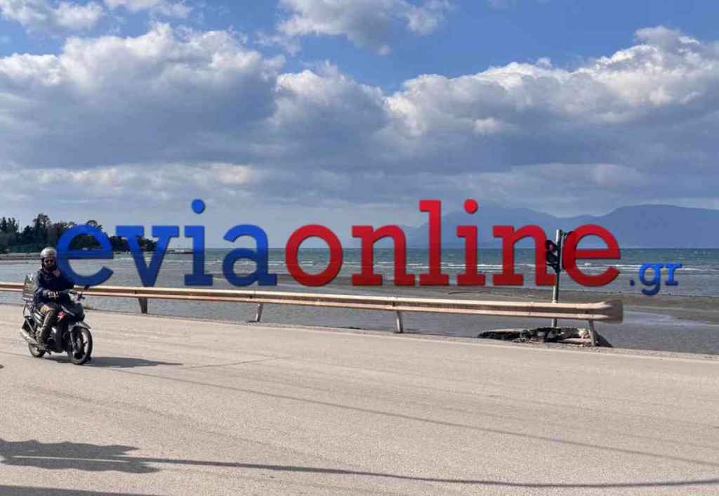 Χαλκίδα: Φανάρι σε δρόμο με πολλά δυστυχήματα, είναι στον «αέρα»