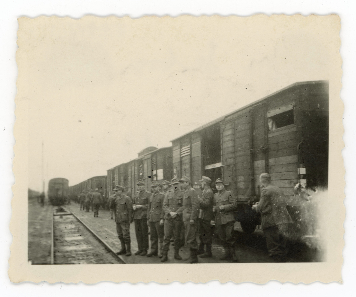 Συγκλονιστικές εικόνες από την εκτέλεση των 200 στην Καισαριανή