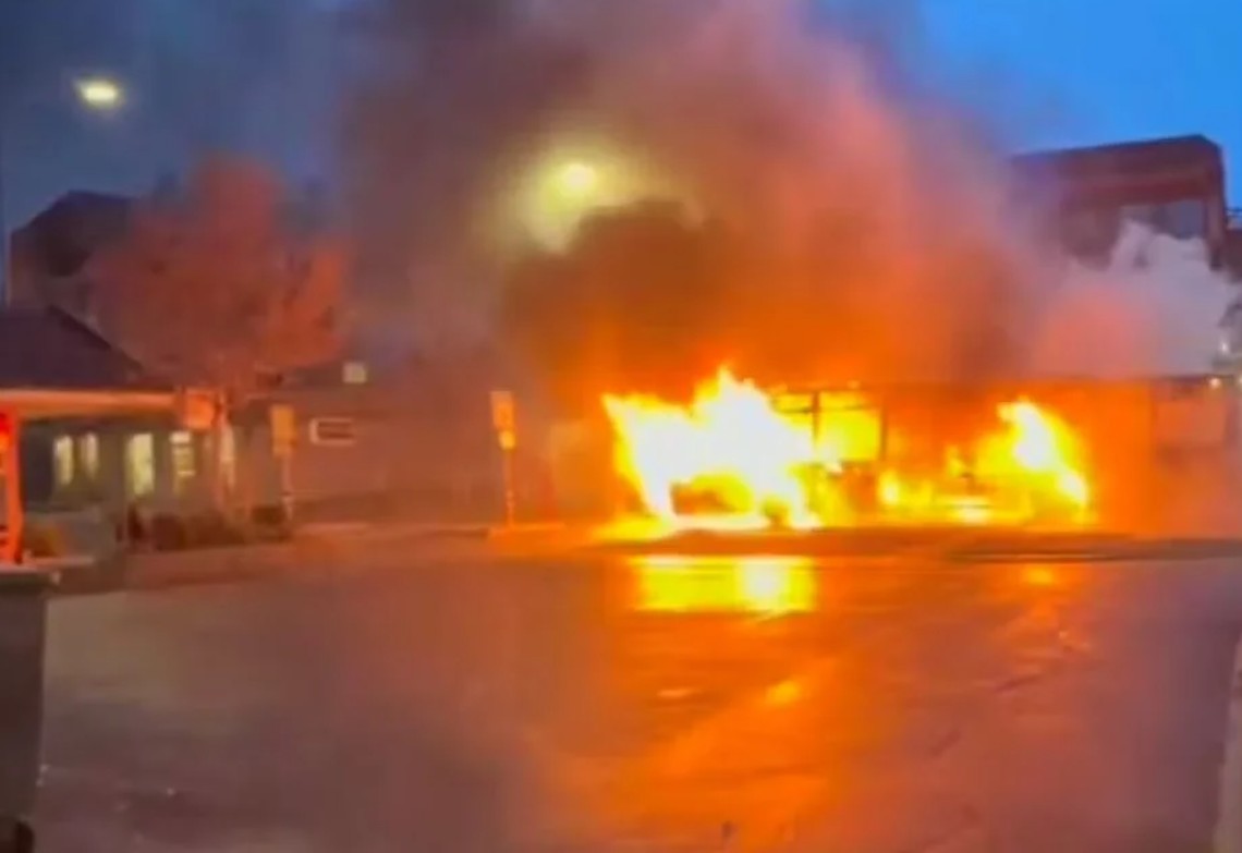 Ελβετία: Νεκροί και τραυματίες σε λεωφορείο που πήρε φωτιά