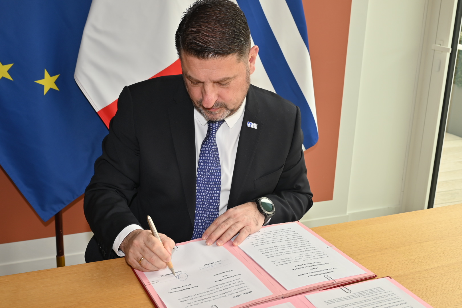 Χαρδαλιάς: «Στρατηγική συμμαχία της Περιφέρειας Αττικής με τη Μητροπολιτική Περιφέρεια του Παρισιού»