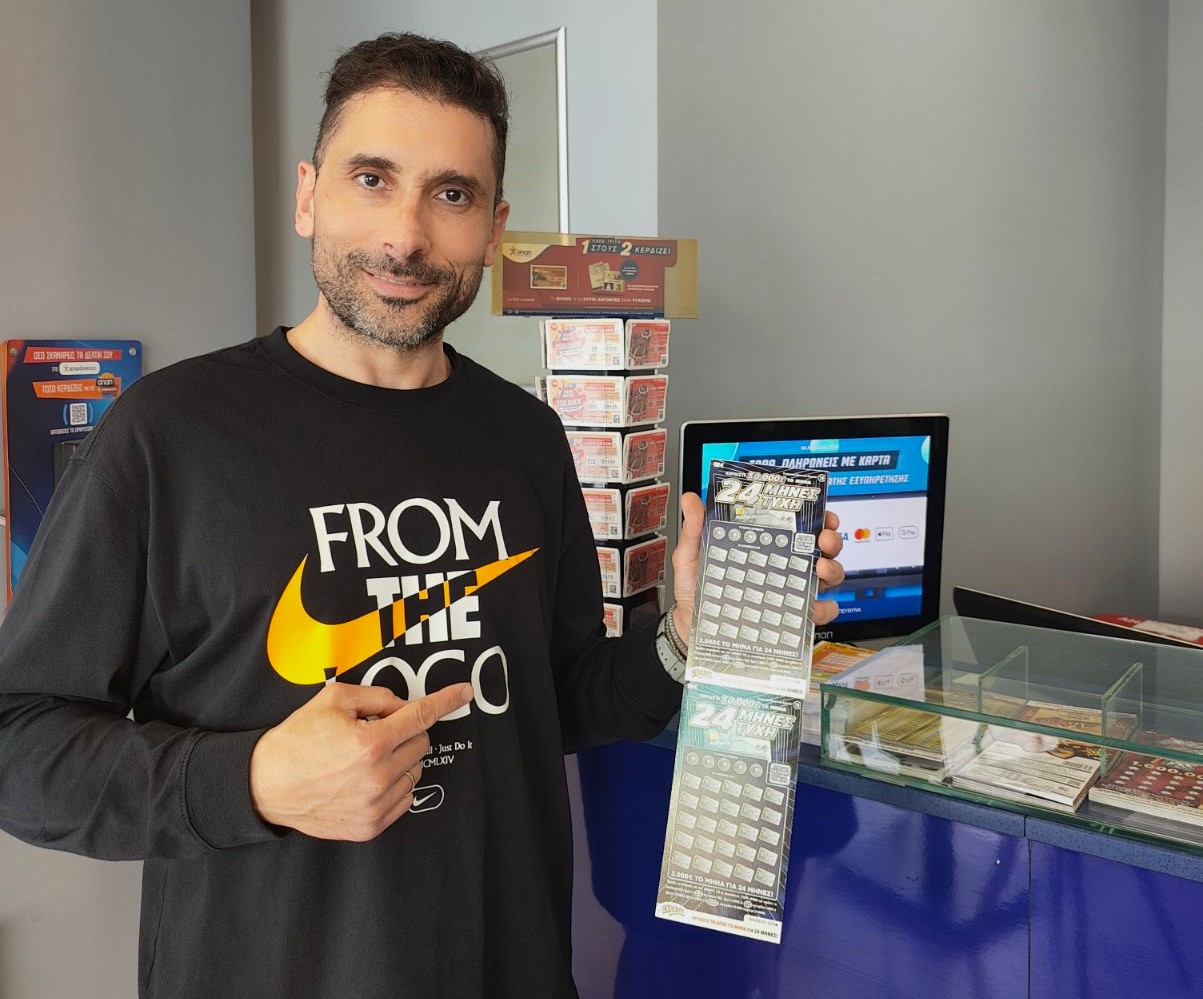 Γιώργος Νταλάπας, ιδιοκτήτης του τυχερού καταστήματος Allwyn, που βρίσκεται στην Πάτρα