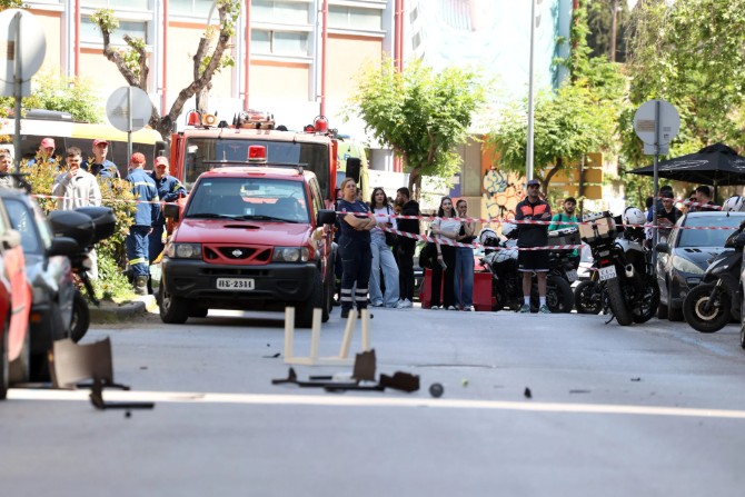 Θεσσαλονίκη: 20χρονος πετούσε αντικείμενα από μπαλκόνι