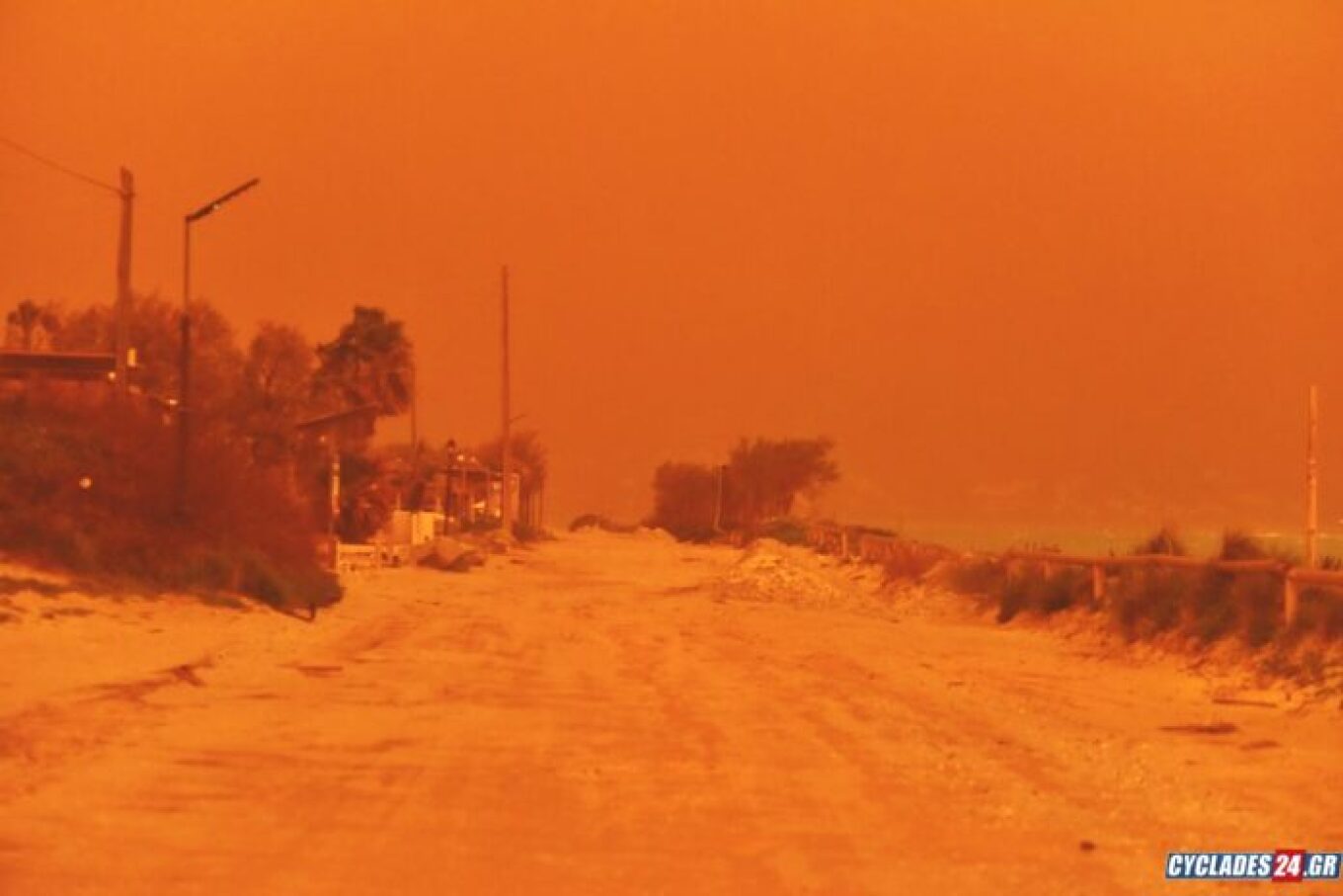  Η αφρικανική σκόνη κάλυψε Κρήτη και Κυκλάδες