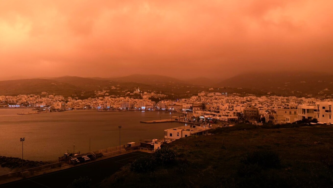 <iframe width="458" height="815" src="https://www.youtube.com/embed/RdwtjalPFpE" title="📹 Από το Πορτο Τήνου με βροχή και Χωμα στην ατμόσφαιρα" frameborder="0" allow="accelerometer; autoplay; clipboard-write; encrypted-media; gyroscope; picture-in-picture; web-share" referrerpolicy="strict-origin-when-cross-origin" allowfullscreen></iframe>