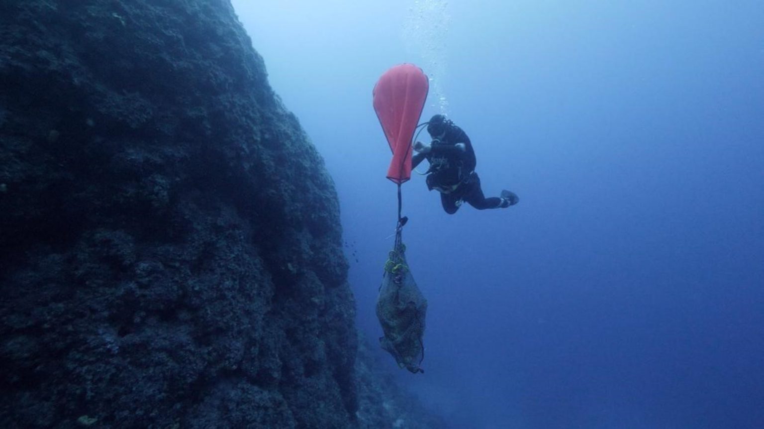 Κάρπαθος: Εντυπωσιακά αρχαιολογικά ευρήματα στον βυθό της θάλασσας