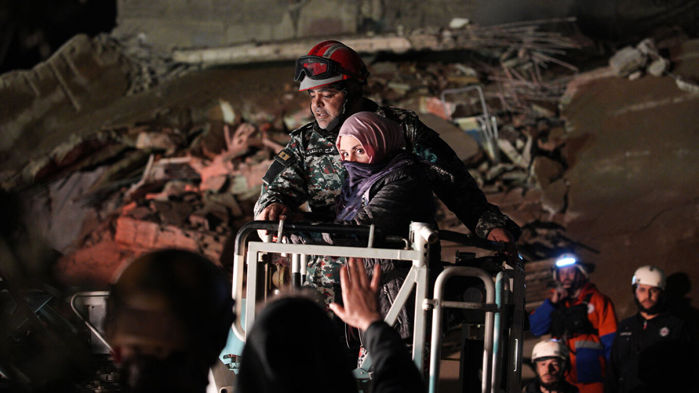 Λίβανος: Τουλάχιστον 254 οι νεκροί από τους μαζικούς βομβαρδισμούς του Ισραήλ