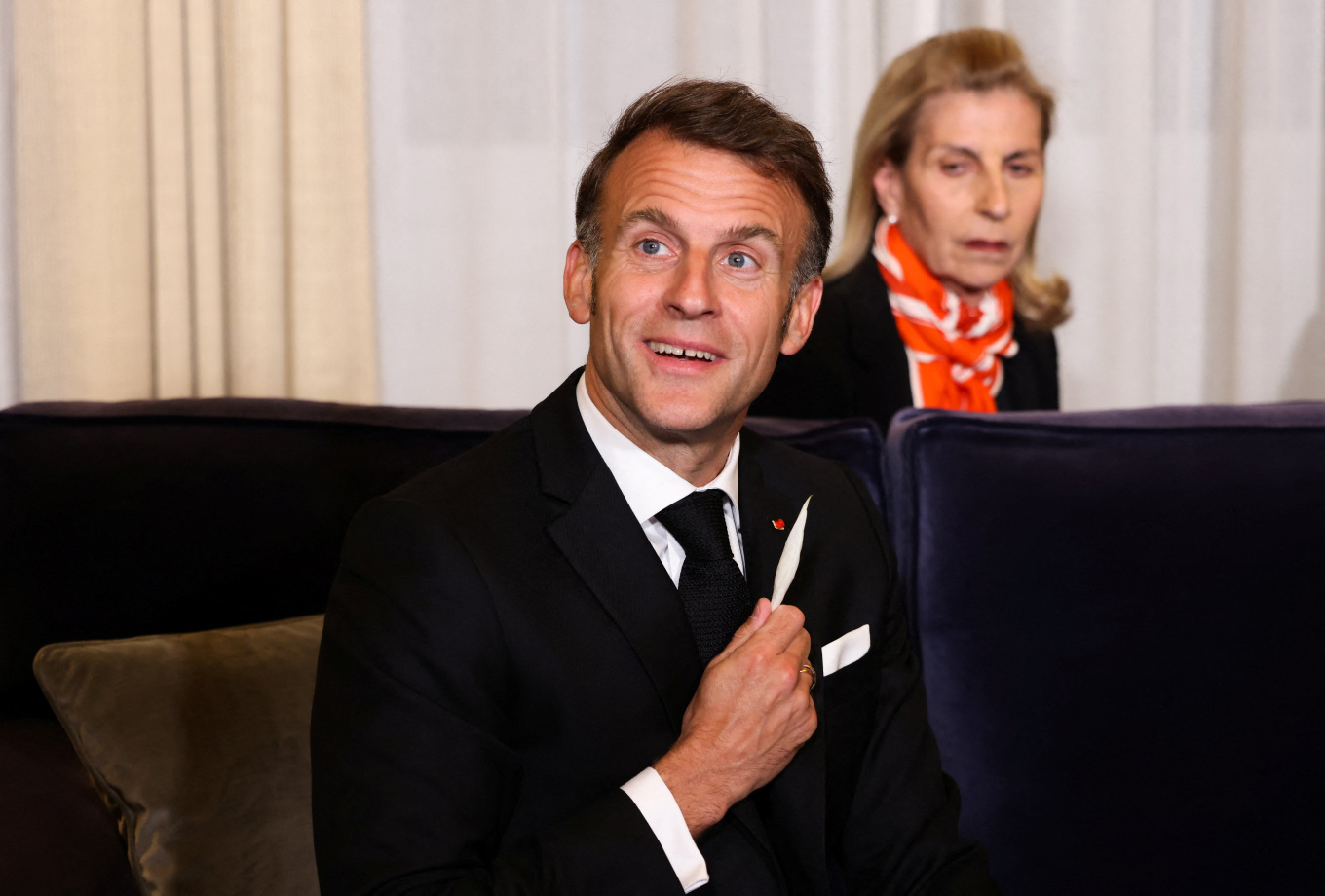 ​ Edit media   ​