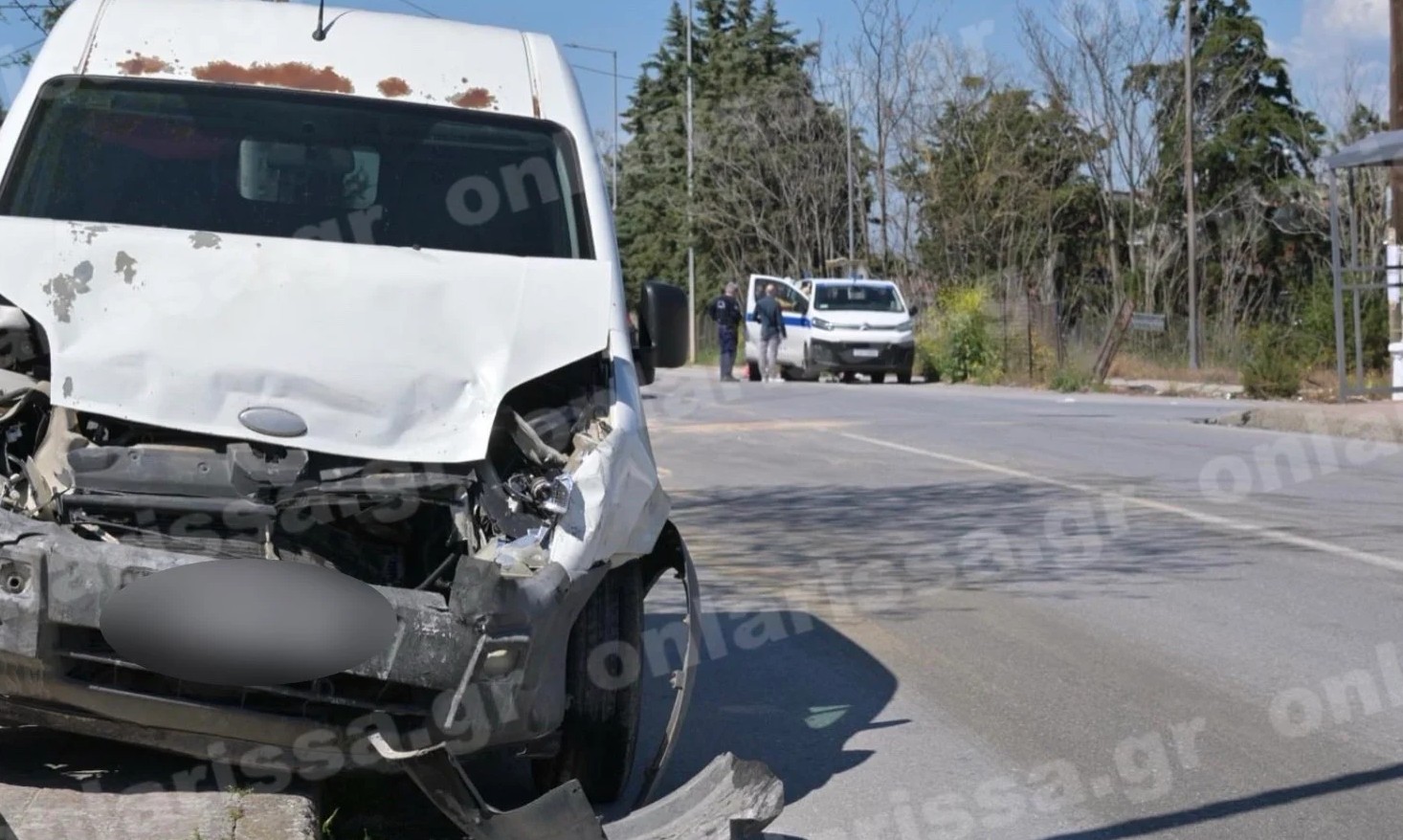 Καραμπόλα με τρία οχήματα στη Λάρισα