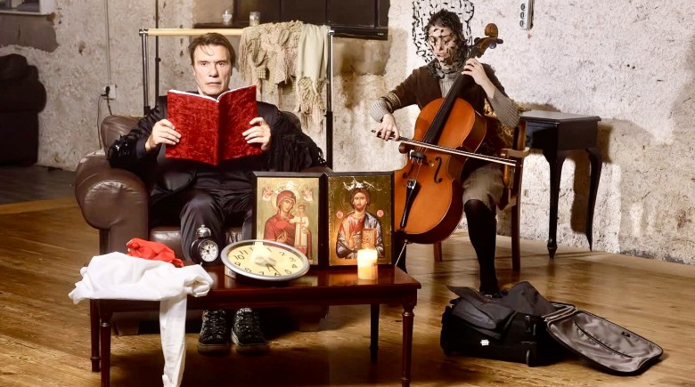 Παράταση μέχρι τέλος Μάϊου για την παράσταση «Βροχή τα βέλη»