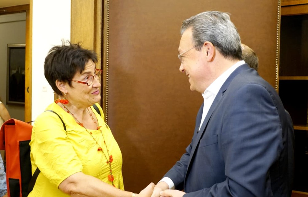 Πέτρα Μπάιρ