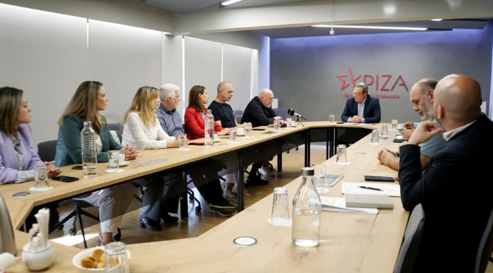 Συνάντηση Φάμελλου με την Πανελλήνια Συνδικαλιστική Ομοσπονδία Νοσηλευτικού Προσωπικού
