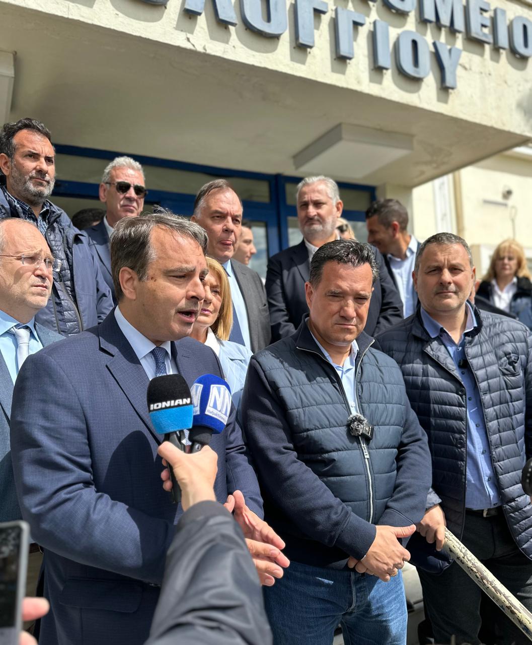 Επίσκεψη Γεωργιάδη στα Νοσοκομεία Αγρινίου και Μεσολογγίου 